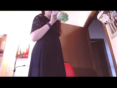 ❤️ Un esclau sotmès a qui li encanten les calces brutes i delicioses es veu obligat a masturbar-se després de veure aquest vídeo! Porno de qualitat al ca.bencoineth.top ❌️❤